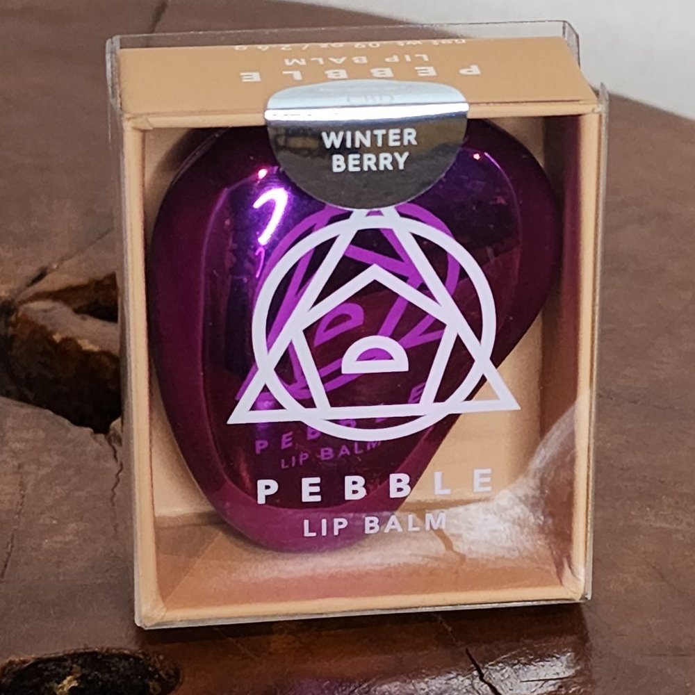 Seven7h Sense Botanical Therapy Pebble Lip Balm in Winter Berry